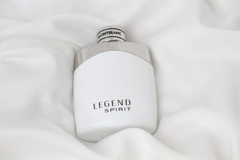 Curating a Bespoke Home Aura: The Art of Scent Layering - monochrome luxury scent layering